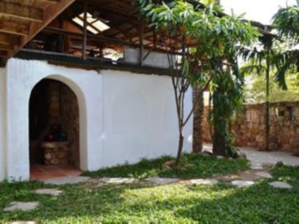 Kepmandou Lounge-Bar Bed & Breakfast Bilik gambar